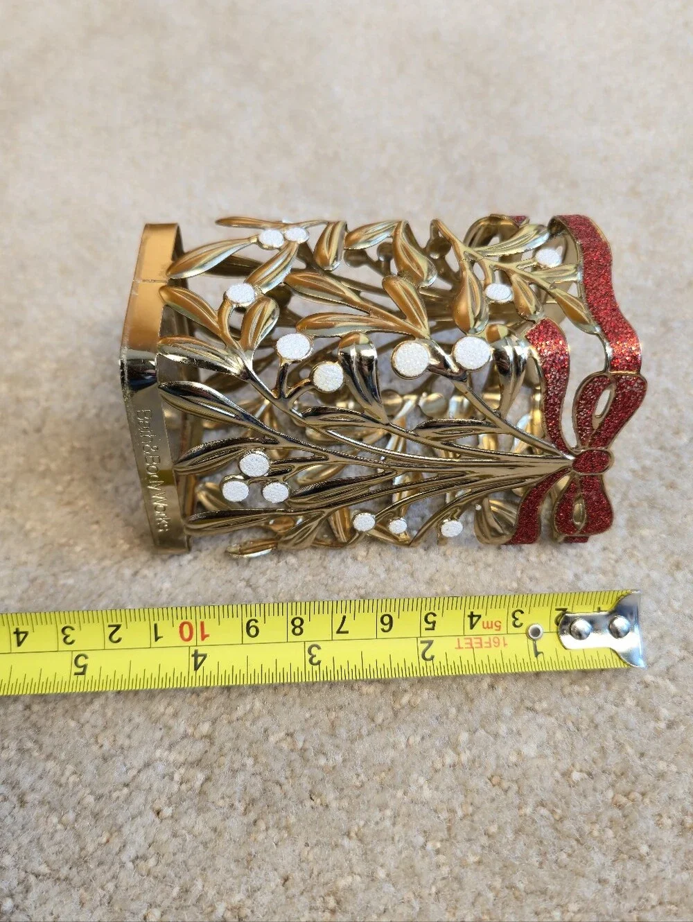 Bath & Body Works Foaming Hand Soap Holder Gold Mistletoe Red Bow
